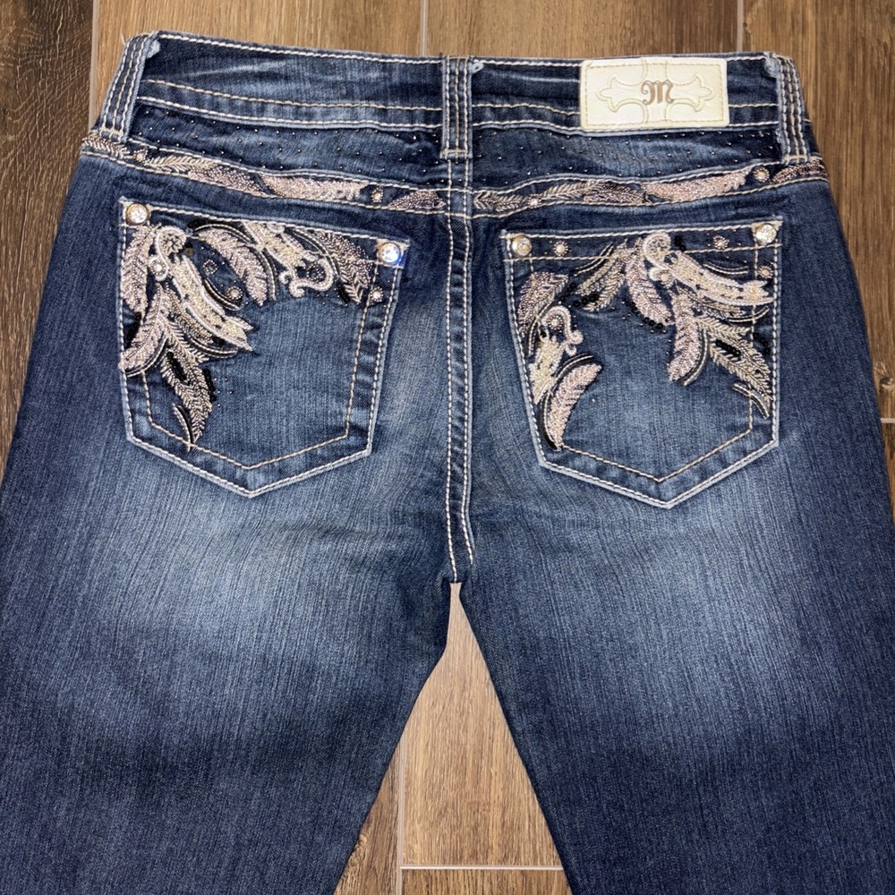 Miss Me Women's 28/33 Blue Wash Bootcut Stretch Jeans  Embroidered